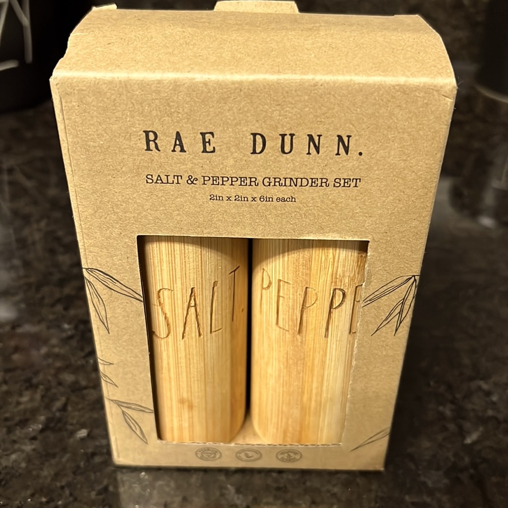 RAE DUNN-Bamboo Salt & Pepper Grinder Set